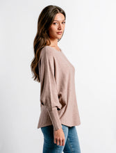 Ryu Thin Sweater-Mocha Mousse