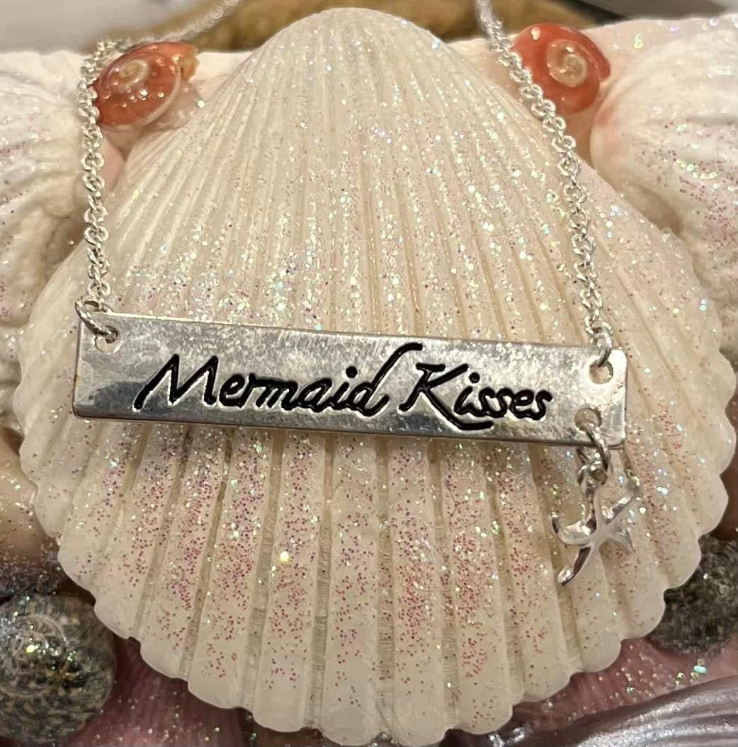 Mermaid Kisses Necklace